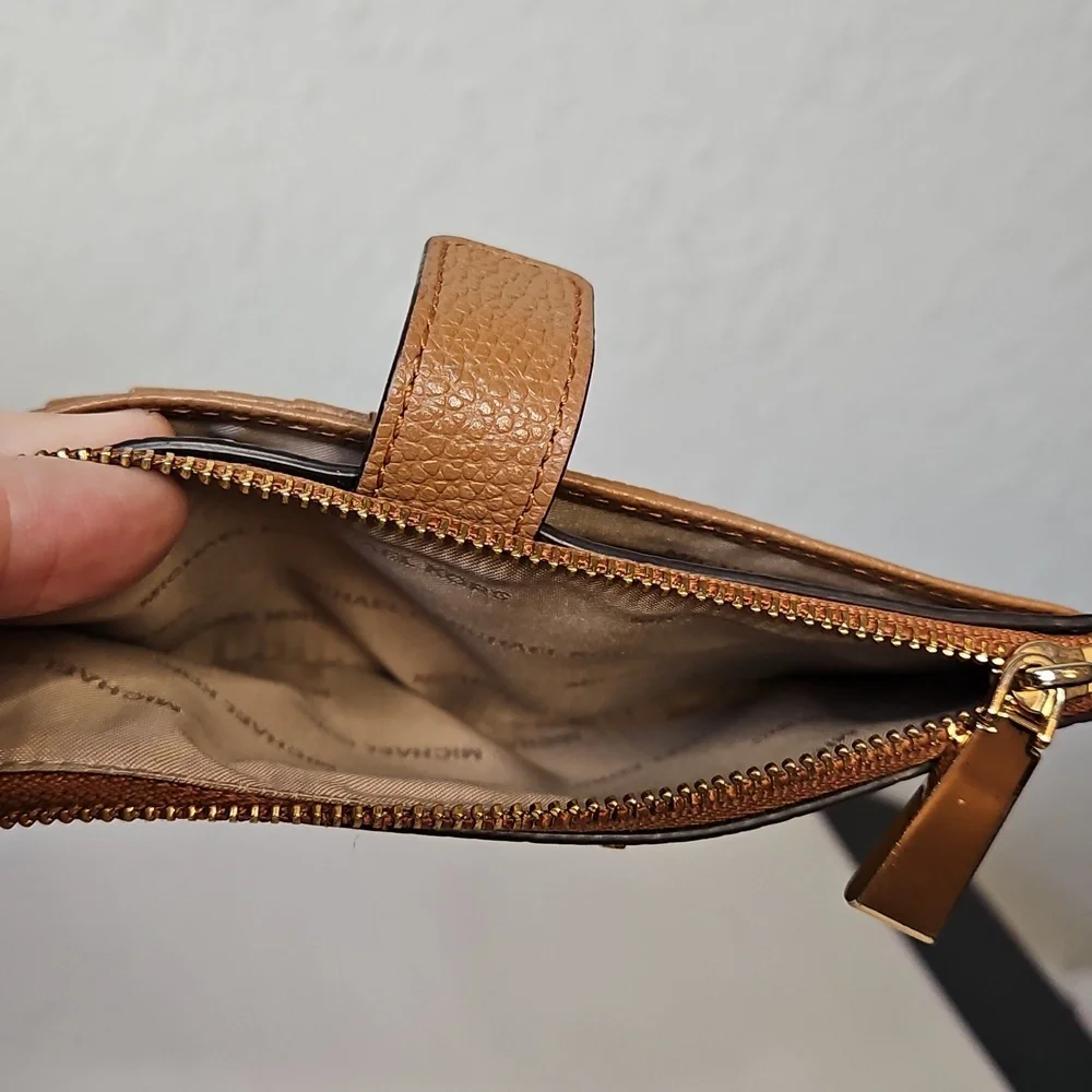 Michael Kors Jet Set Tan Saffiano Leather Smartphone Wallet